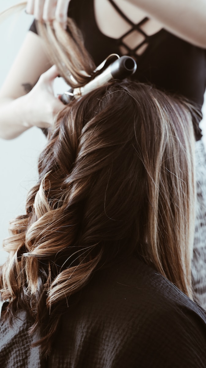 Photo by Baylee Gramling blonde hair